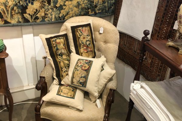 Decorating your home with antiques and vintage items